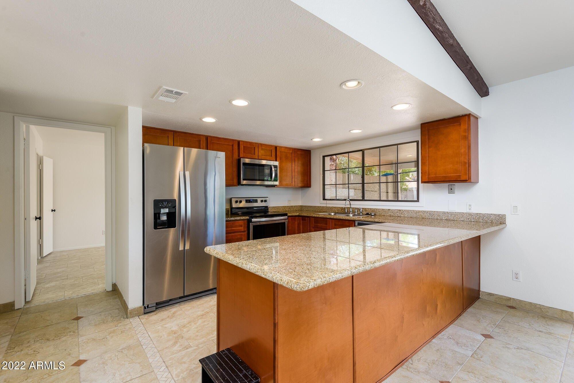 S Cottonwood Dr, Tempe, AZ 85282