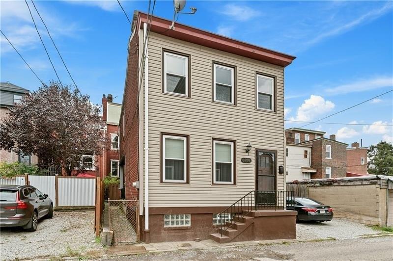Dresden Way, Pittsburgh, PA 15201