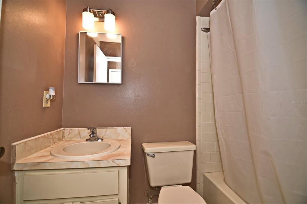 Candlewyck Dr, Orlando, FL 32807