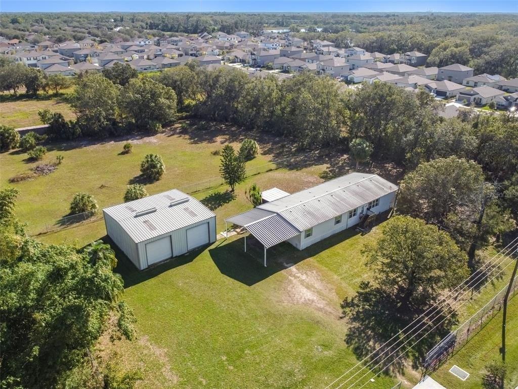 Golden Glow Dr, Ruskin, FL 33570