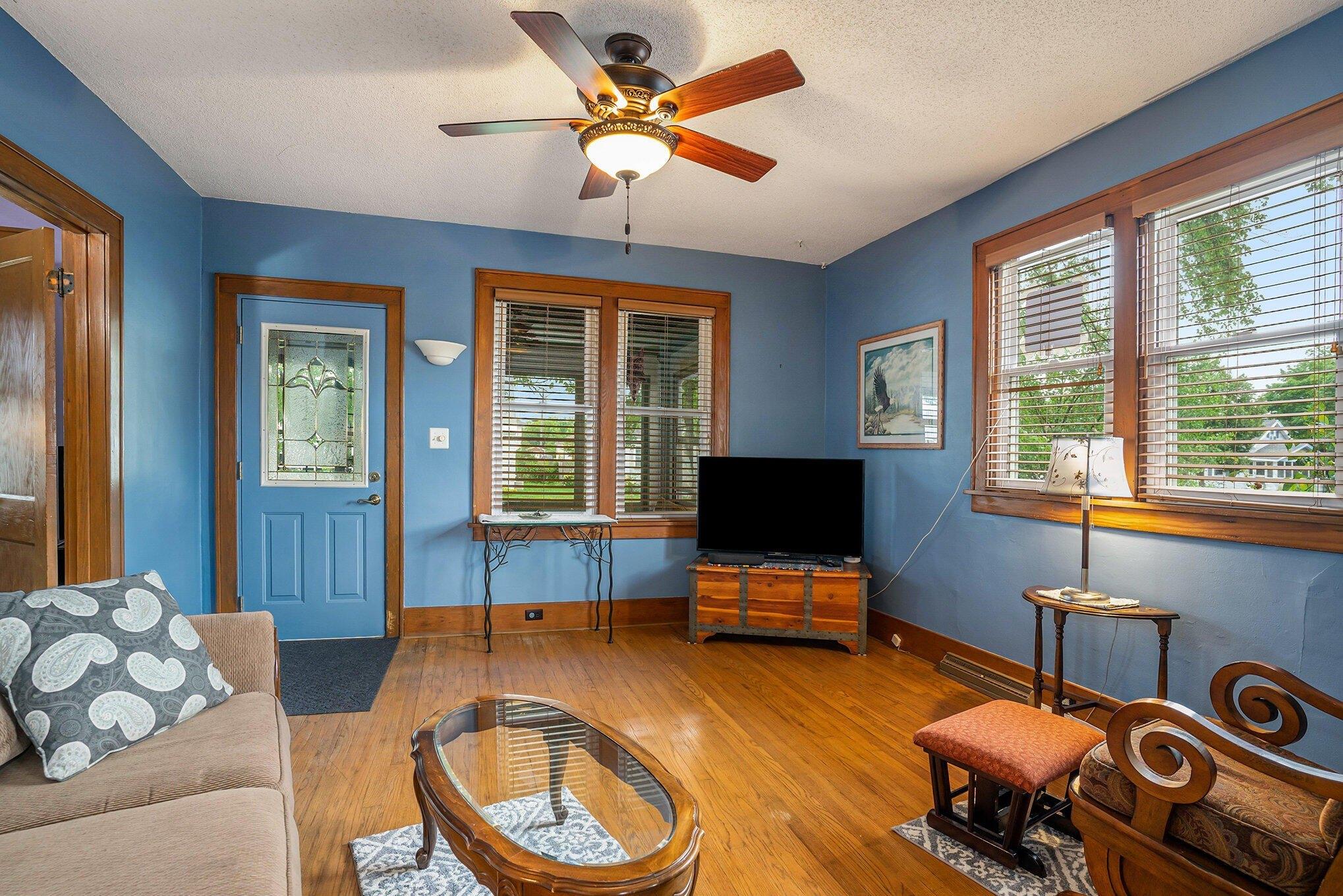 Slayton Ave, Grand Haven, MI 49417