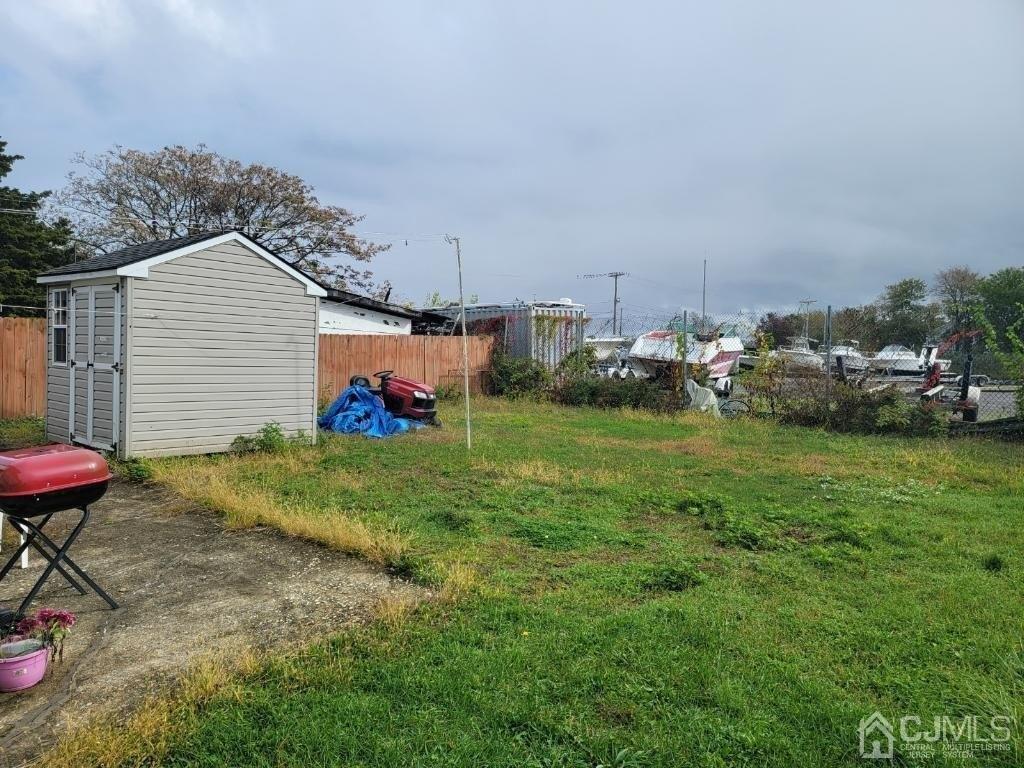 Maplewood Ave, Keansburg, NJ 07734