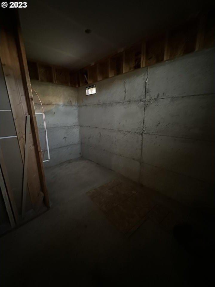 Ne 43rd Cir, Vancouver, WA 98661