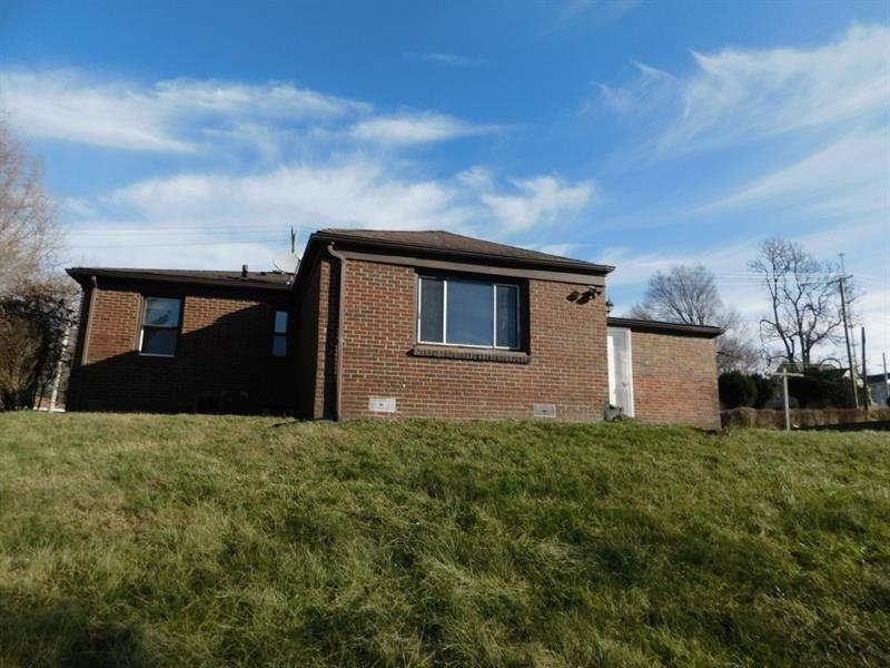 Butler Ave, New Castle, PA 16101