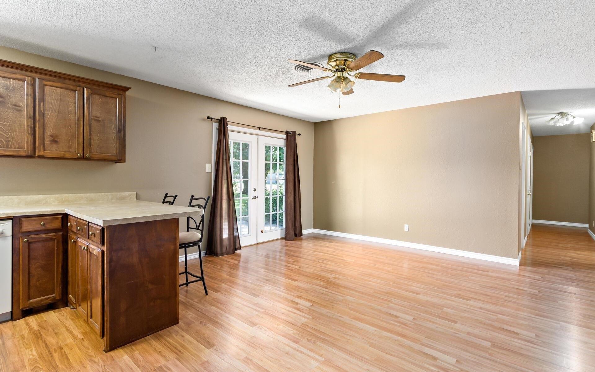 Carpenter Rd, Orange, TX 77630