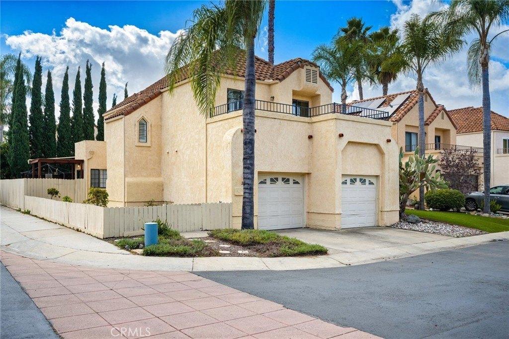 Villa Sonoma Gln, Escondido, CA 92029