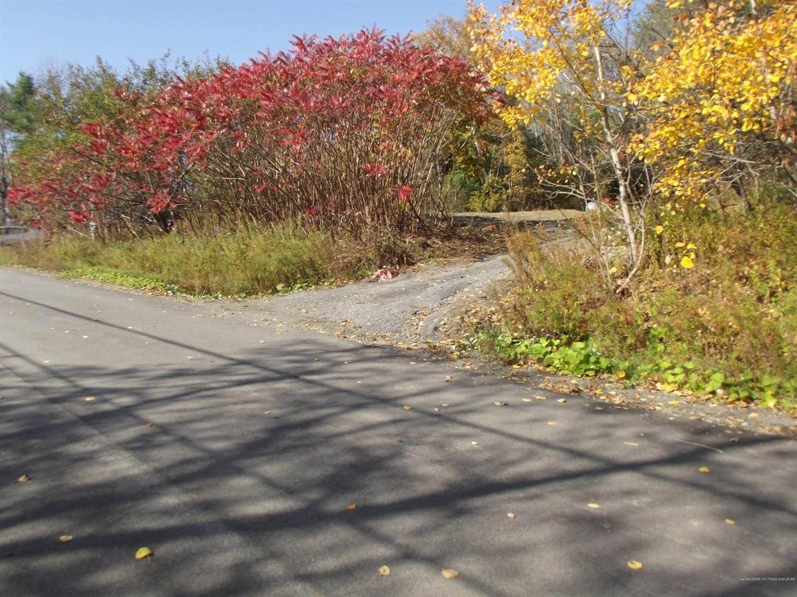 Horn Hill Rd, Fairfield, ME 04937