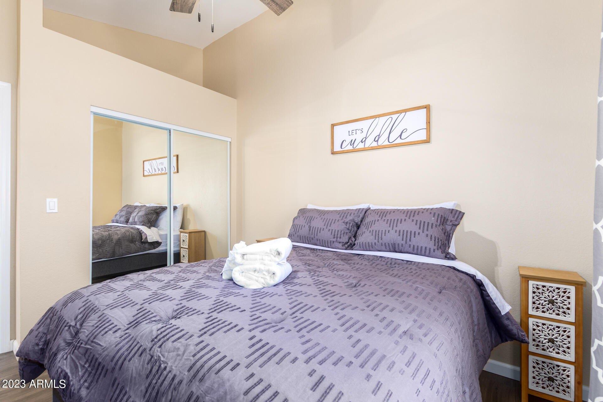 W Shangri La Rd, Glendale, AZ 85304
