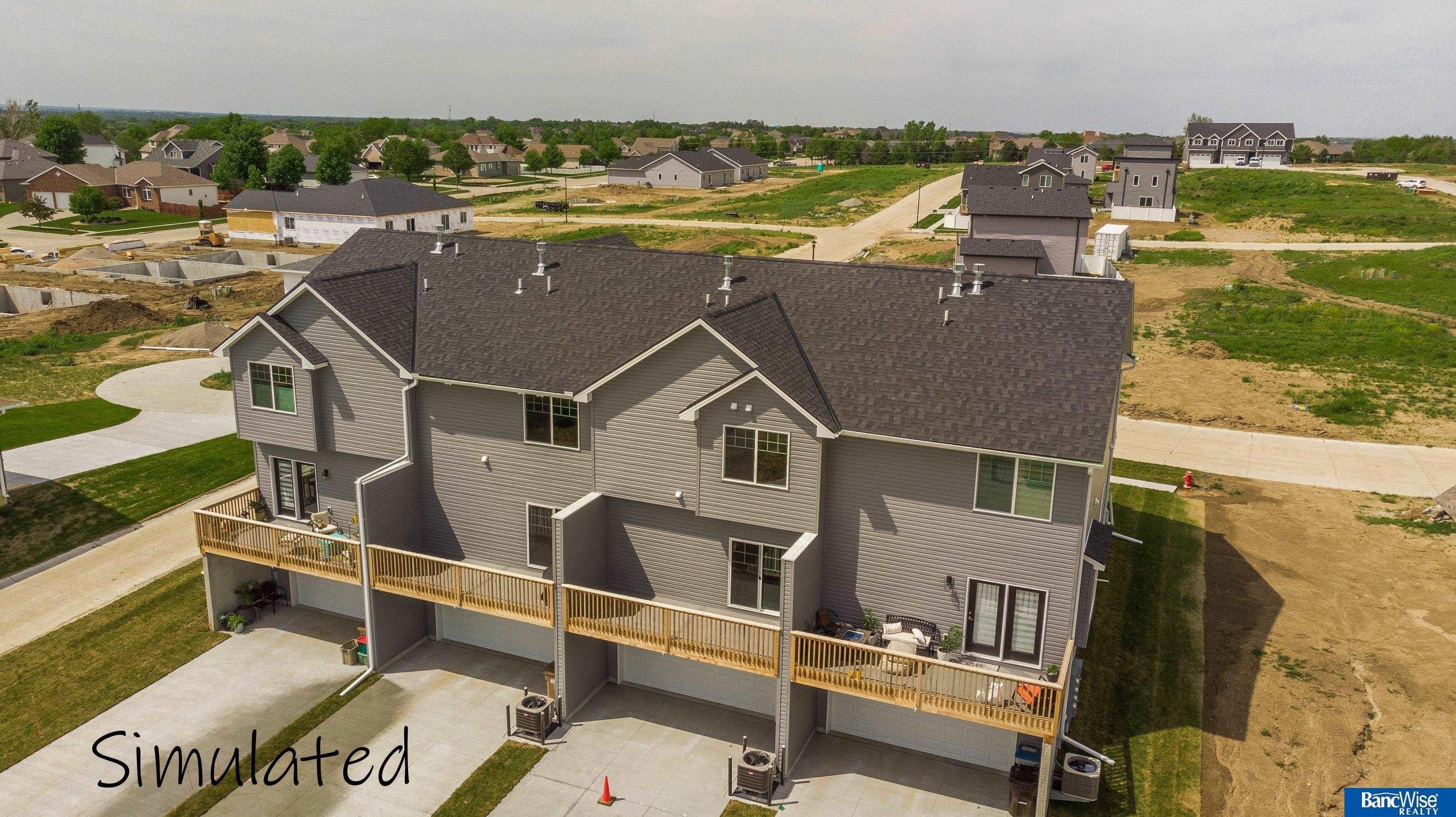 Duckhorn Dr, Lincoln, NE 68526