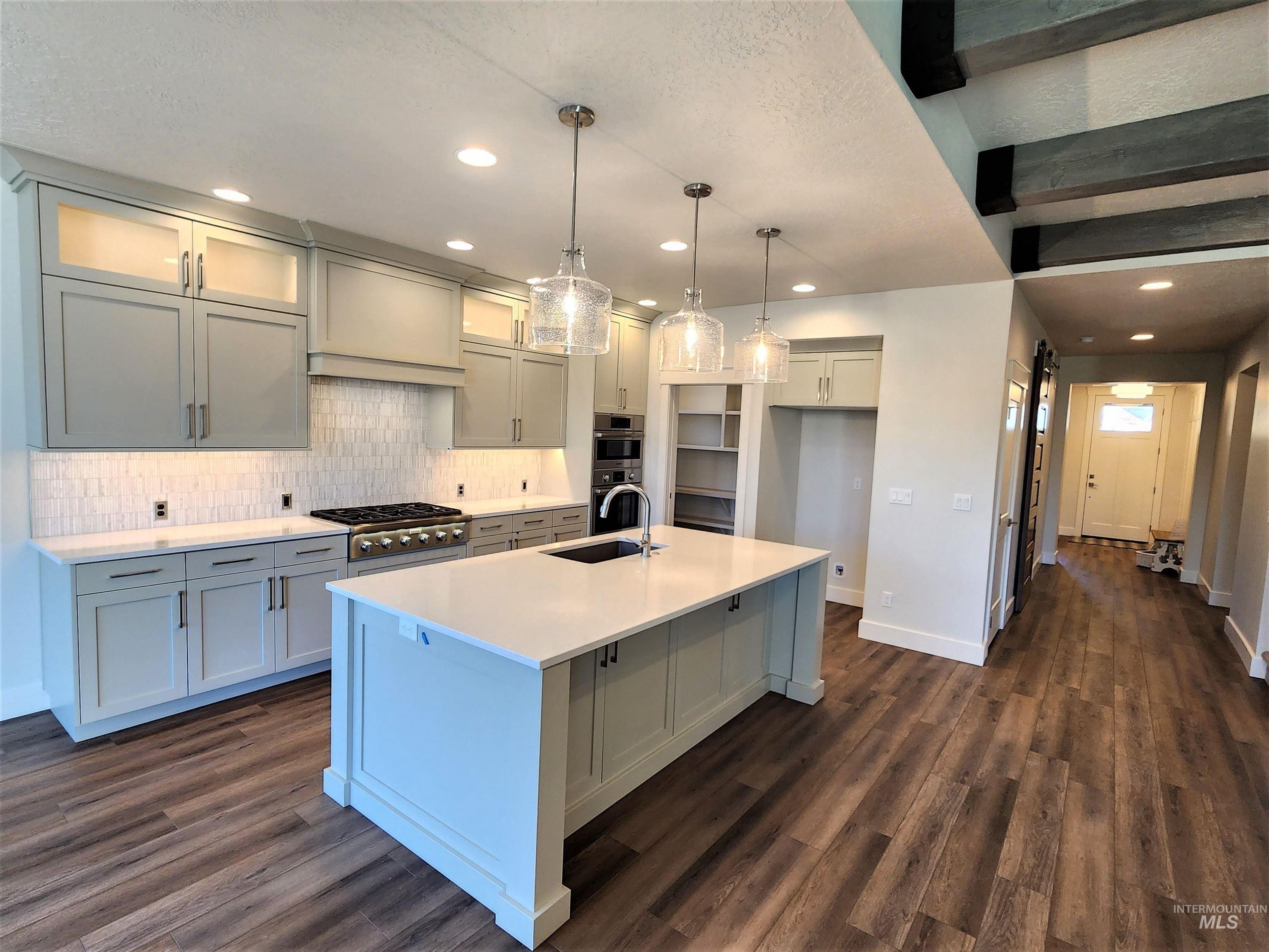 E Spartan Ln, Eagle, ID 83616