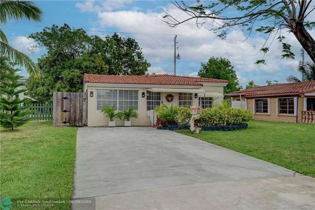 Ne 182nd St, North Miami Beach, FL 33162