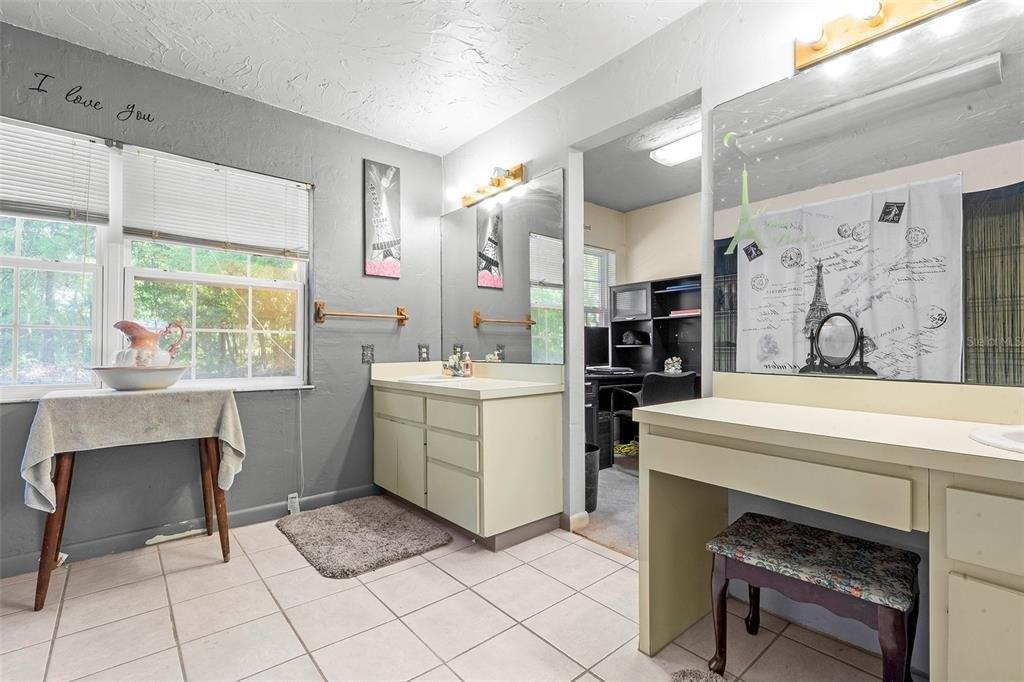 Nw 114th St, Chiefland, FL 32626