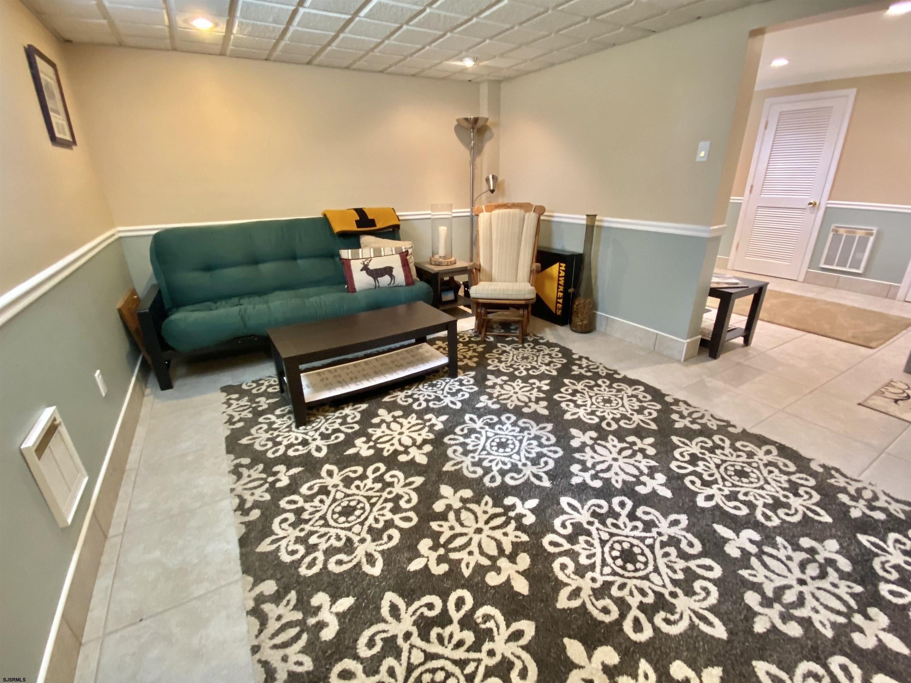 Burroughs Ave, Linwood, NJ 08221