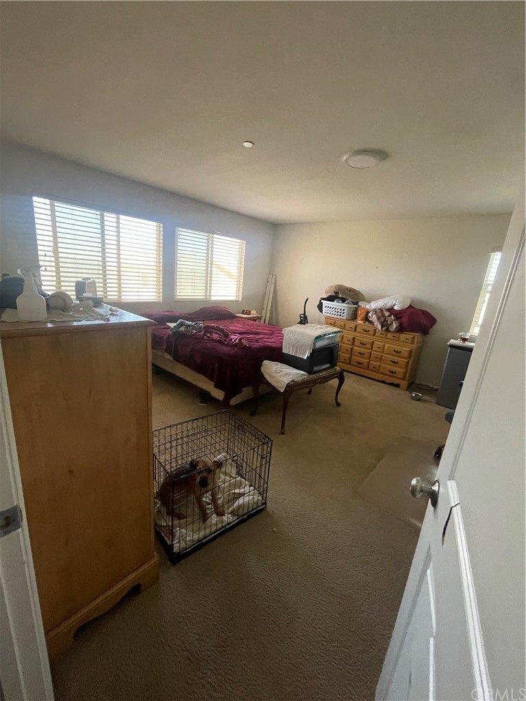 Fernglen Ct, Victorville, CA 92394