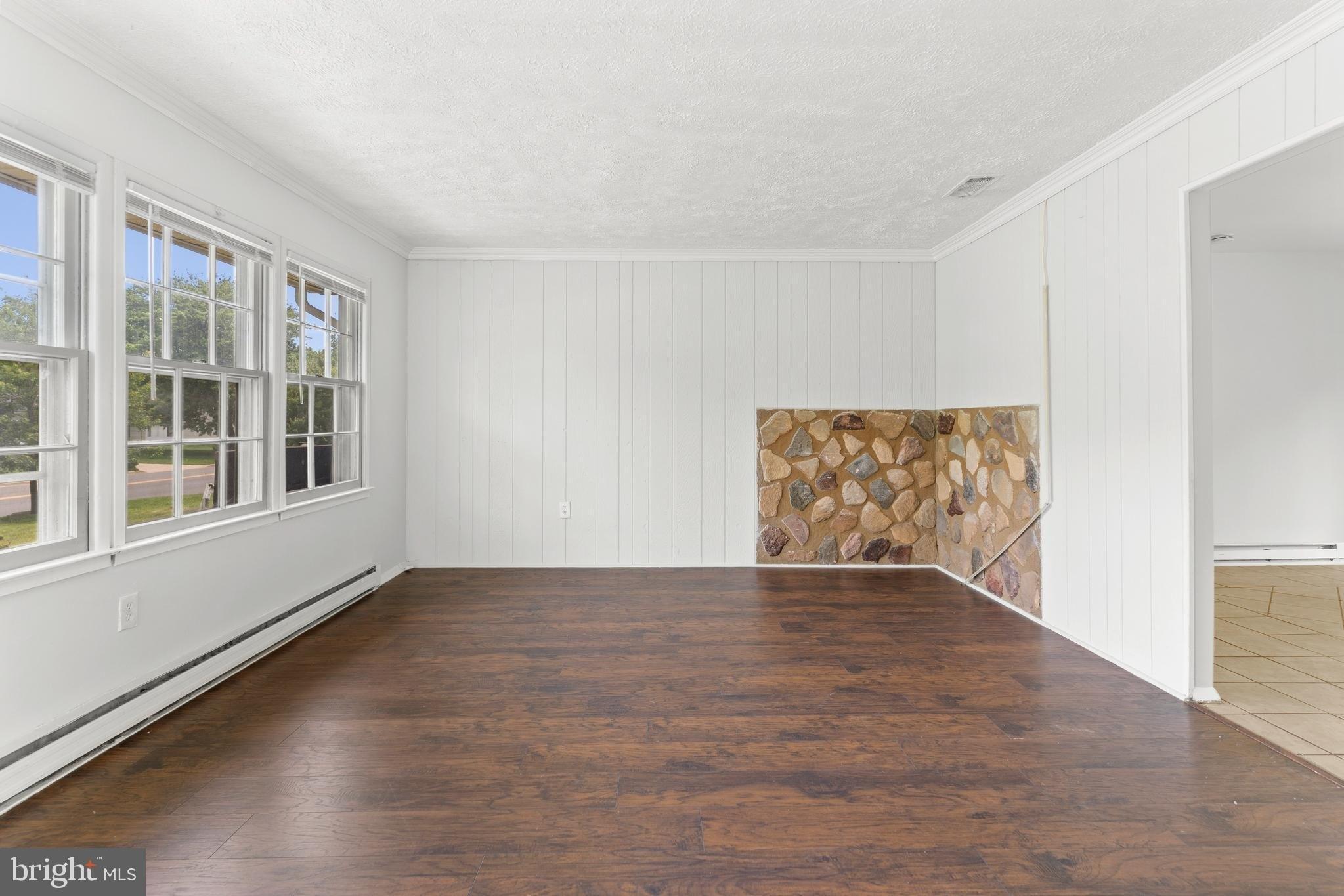 New Orchard Dr, Upper Marlboro, MD 20774