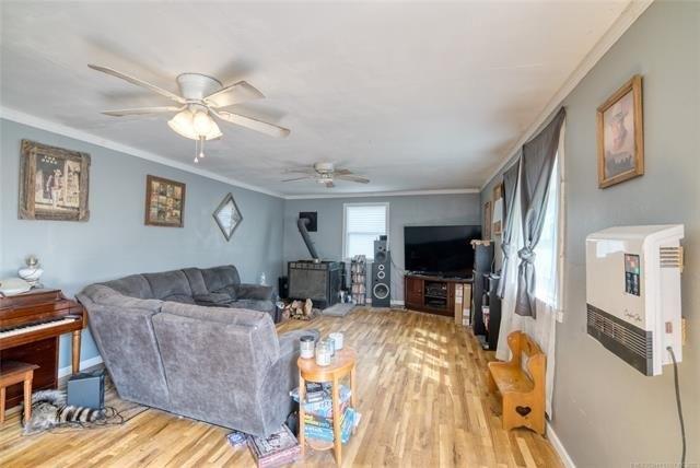 N Chase St, Nowata, OK 74048