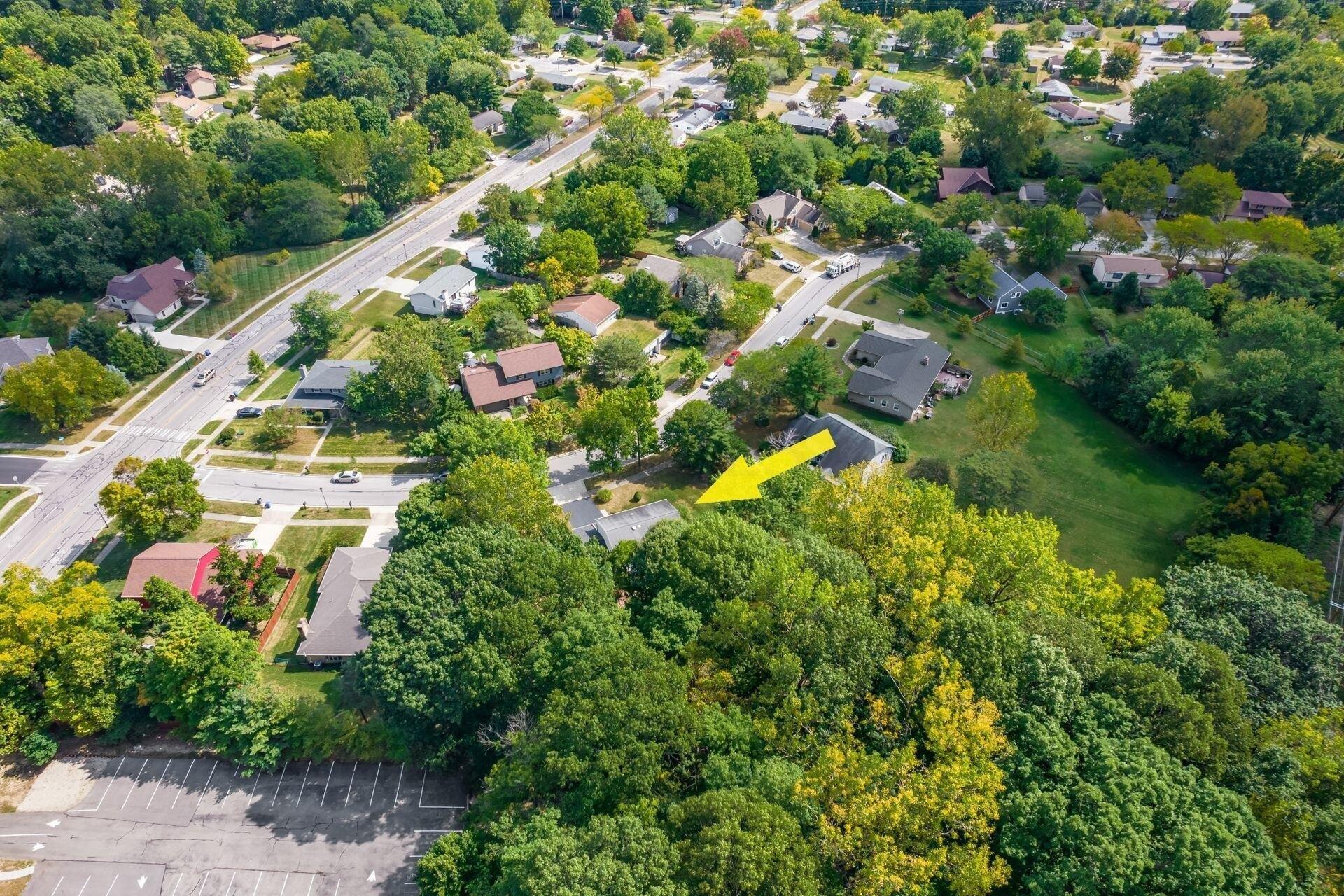 Vancouver Dr, Westerville, OH 43081