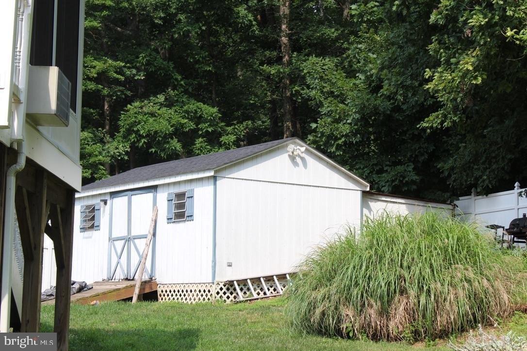 Manton Way, Lanham, MD 20706