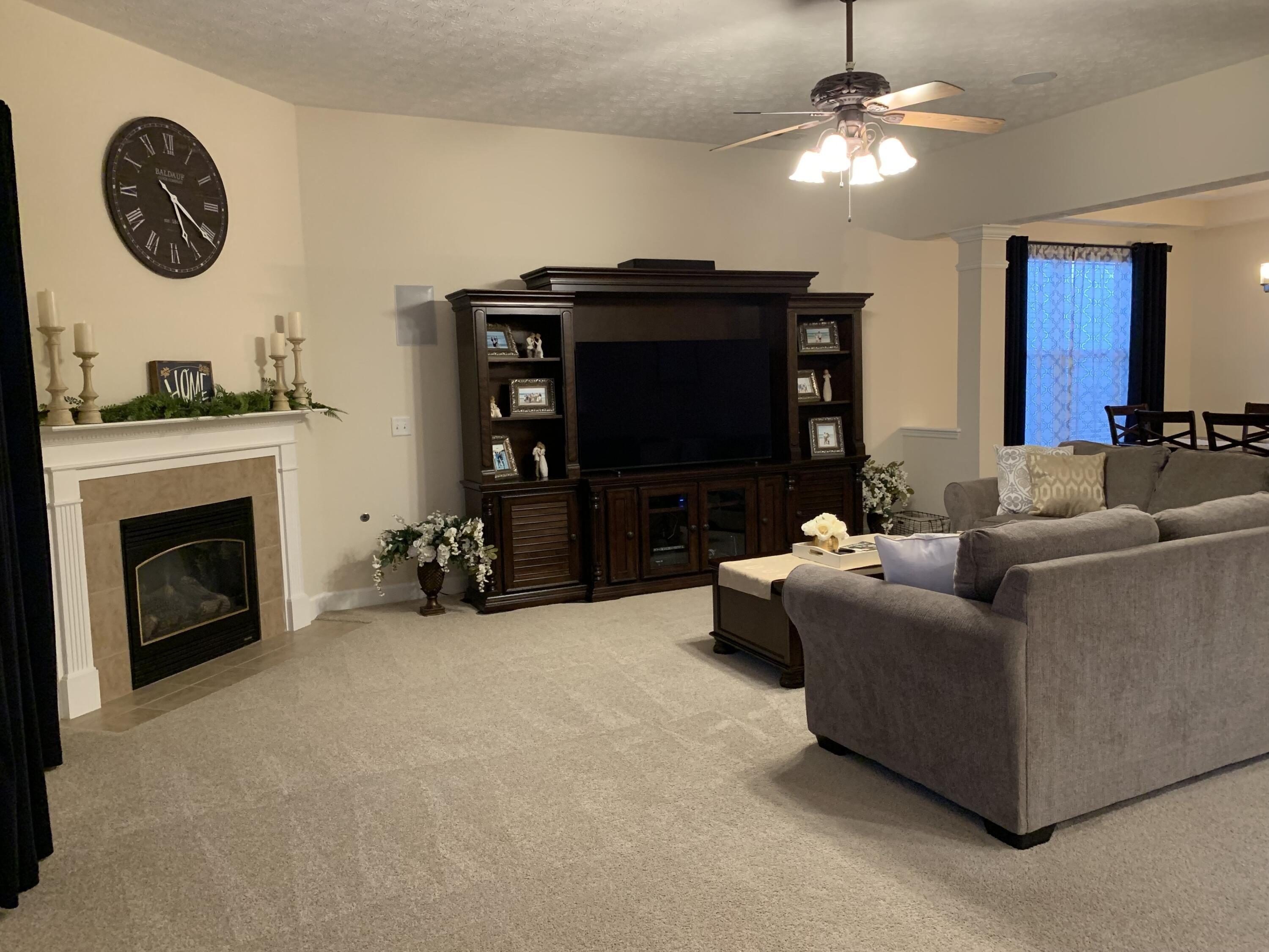Shady Tree Dr, Troy, OH 45373