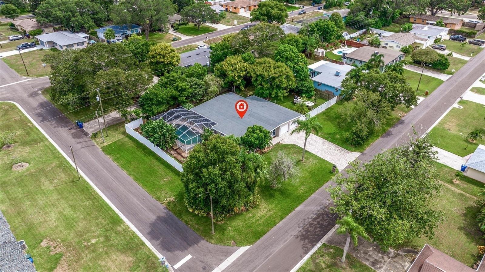 25th St Sw, Largo, FL 33770