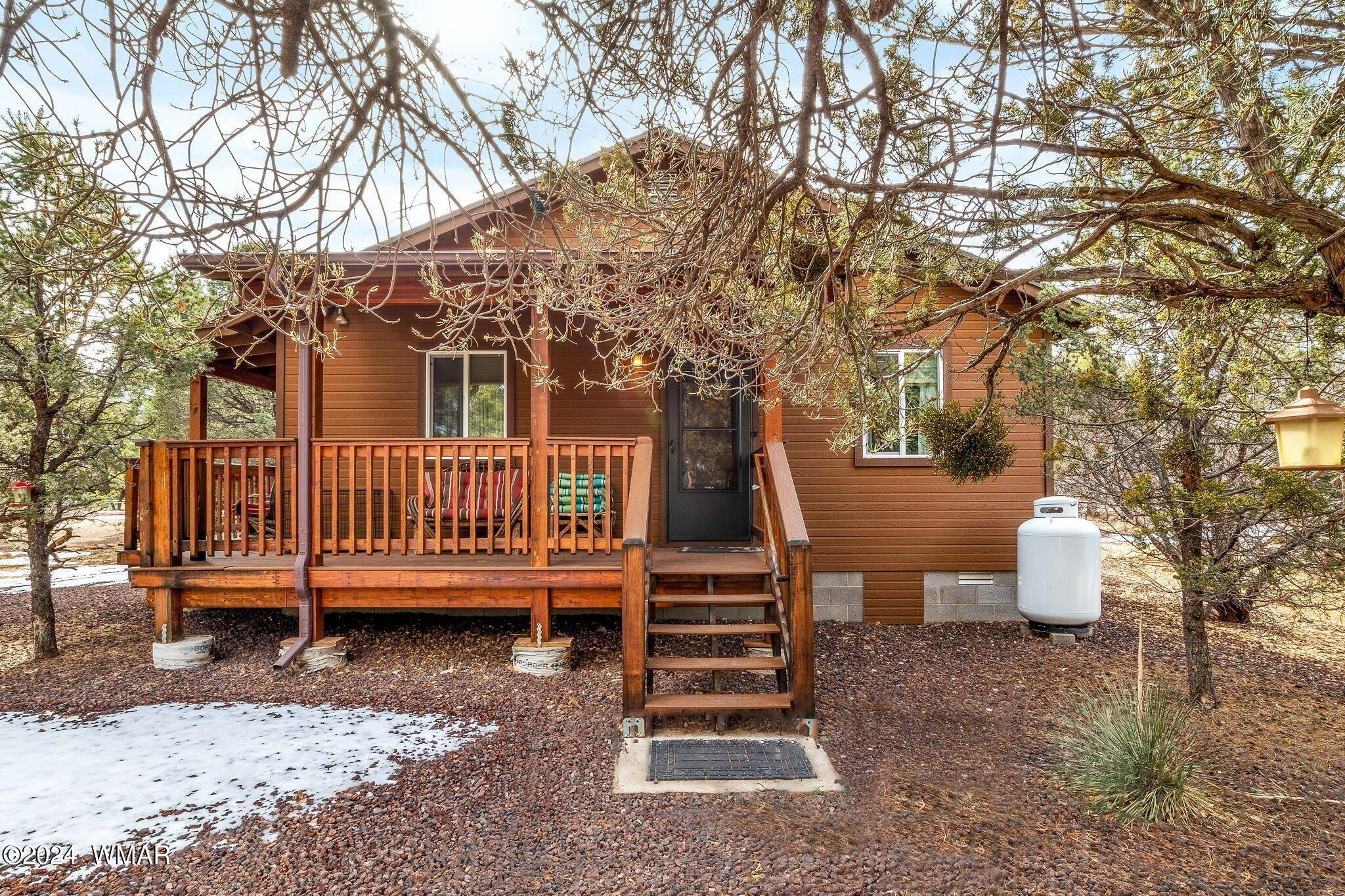 Fishermans Rd, Overgaard, AZ 85933