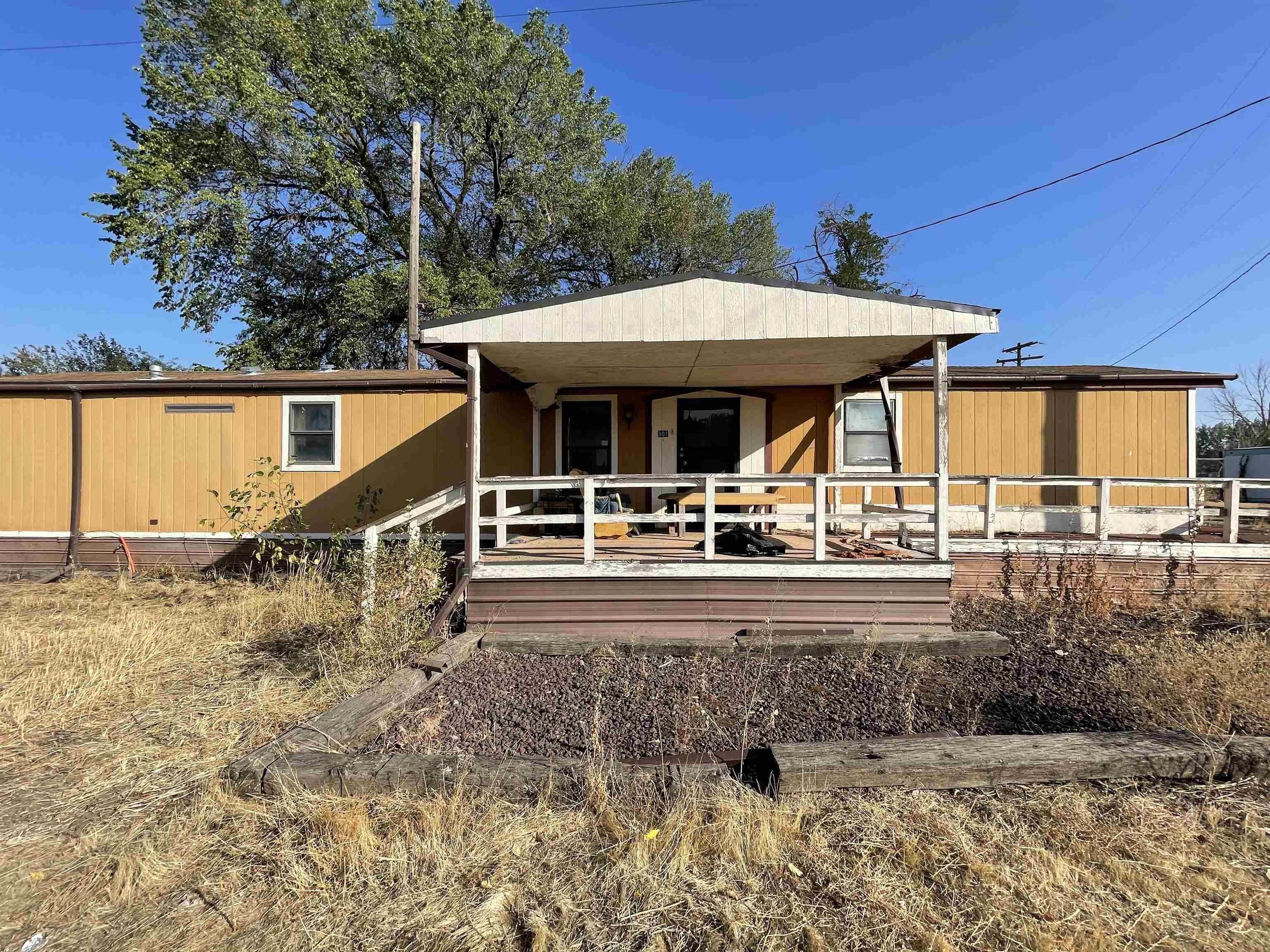 N Clark St, Lacrosse, WA 99143