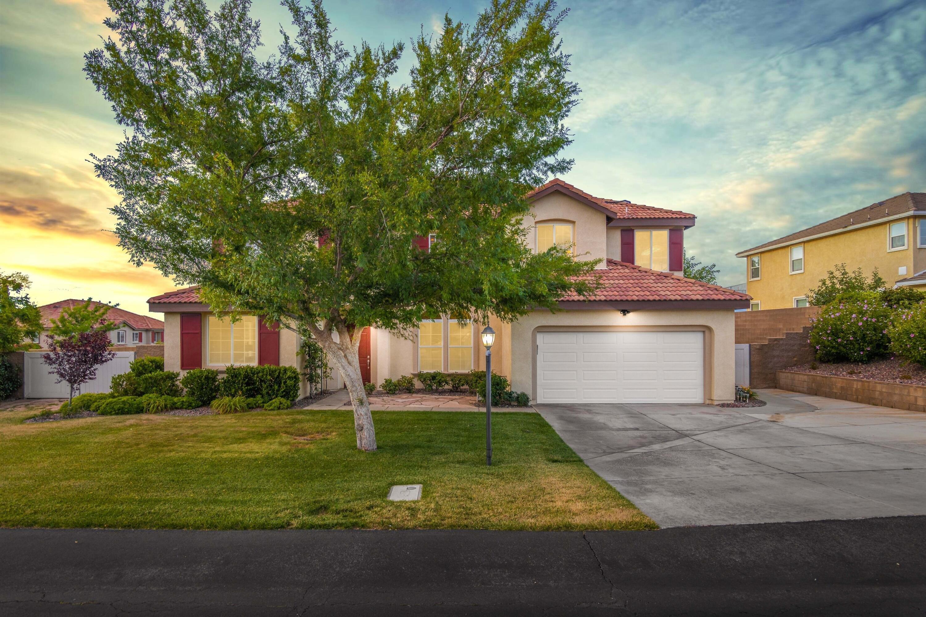Hillside Pl, Palmdale, CA 93551