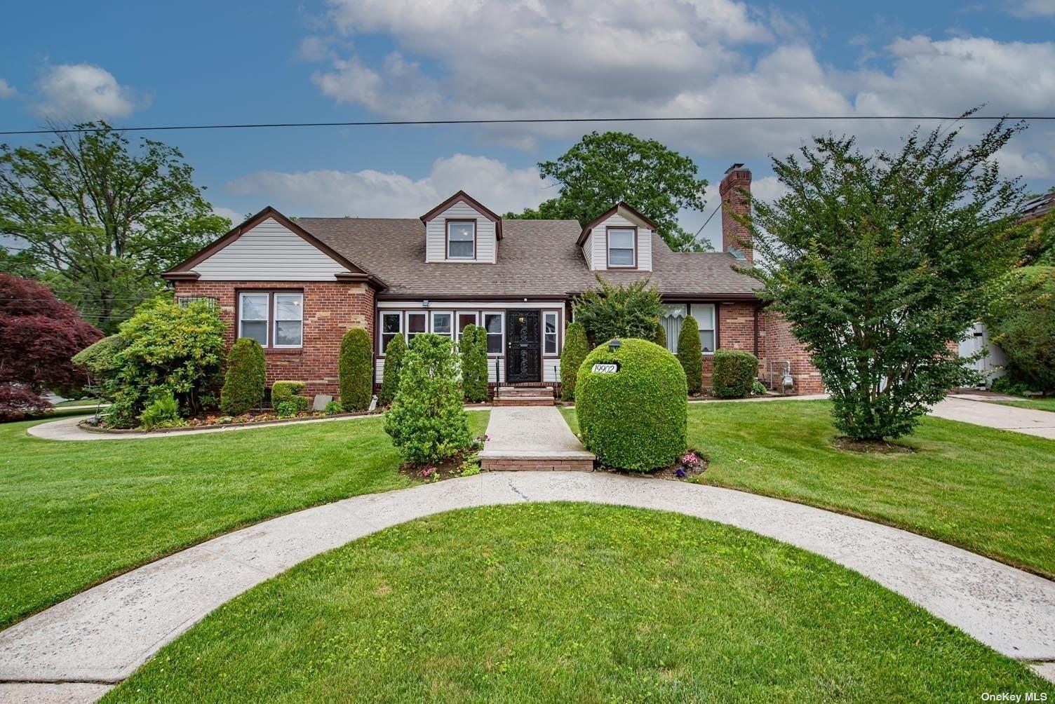Epsom Crse, Hollis, NY 11423