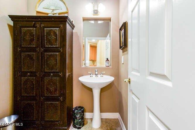 Springbrook St, Thousand Oaks, CA 91362