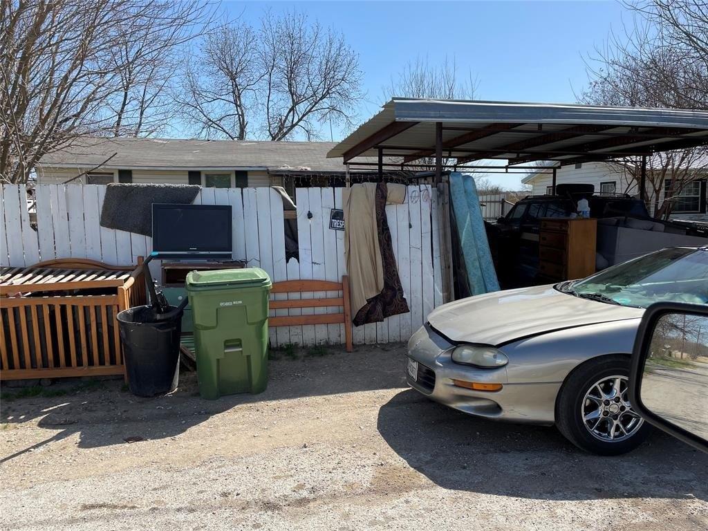 Se 9th St, Mineral Wells, TX 76067
