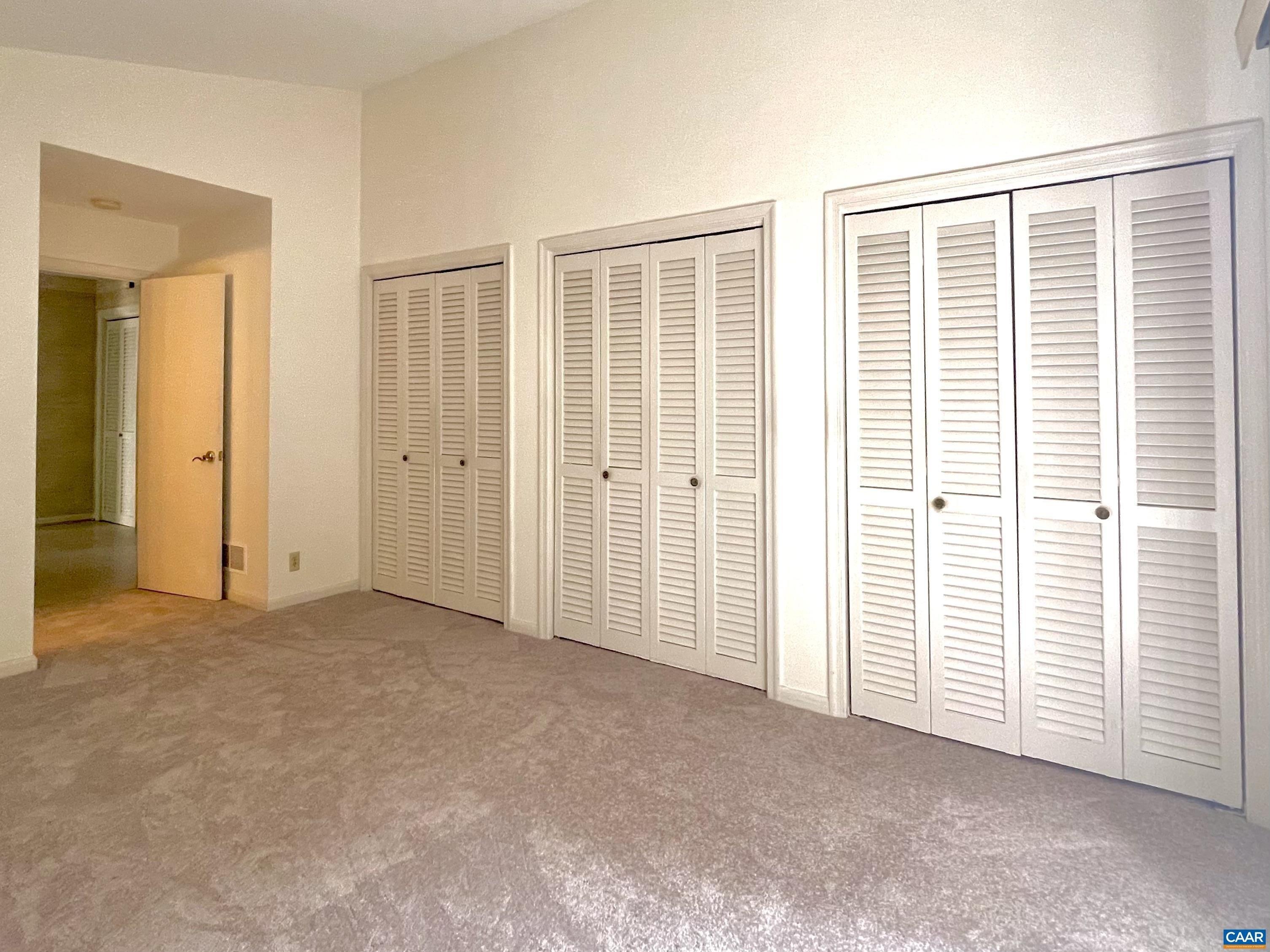 Vincennes Ct, Charlottesville, VA 22911