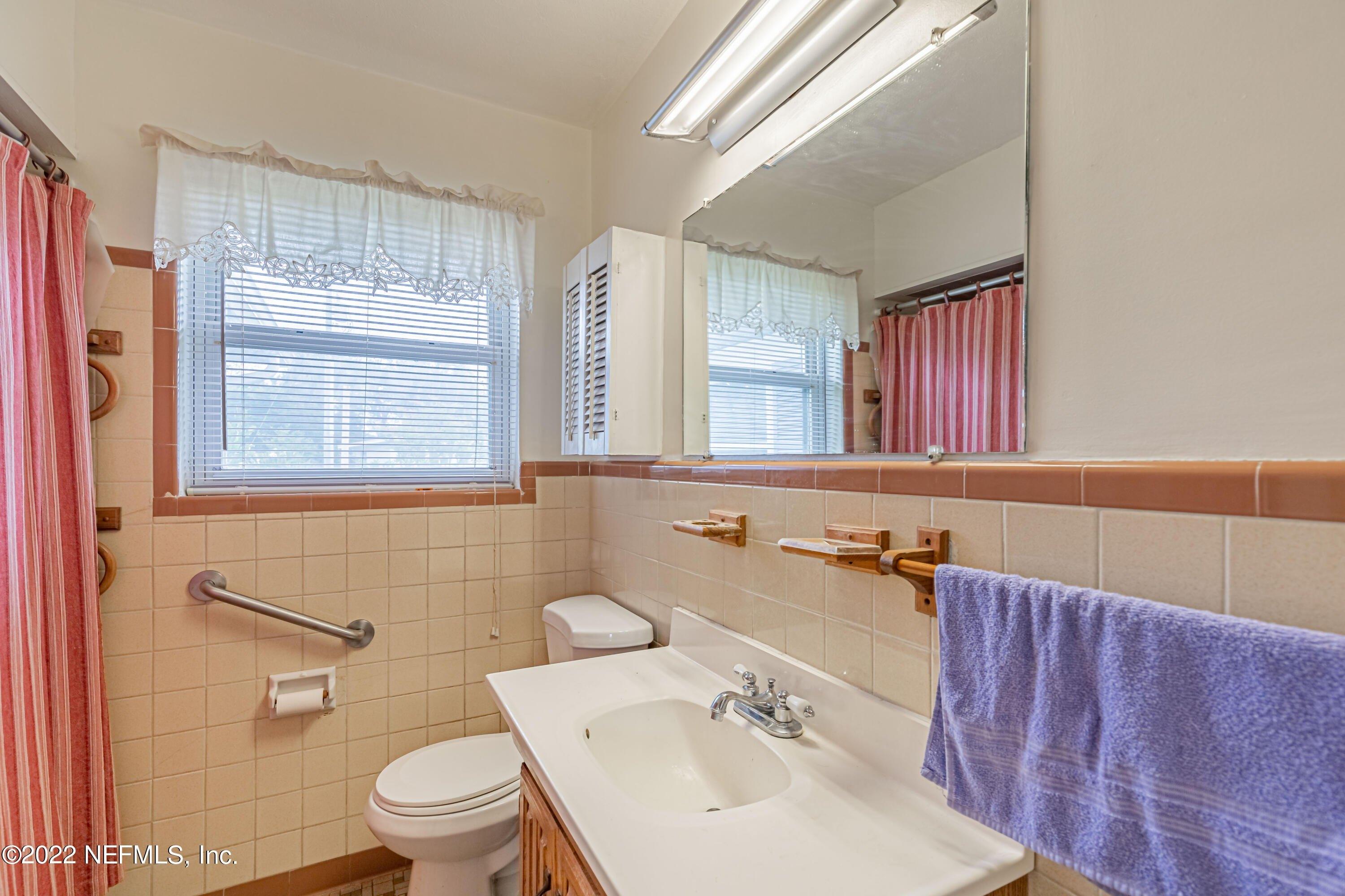 16th Ave N, Jacksonville Beach, FL 32250