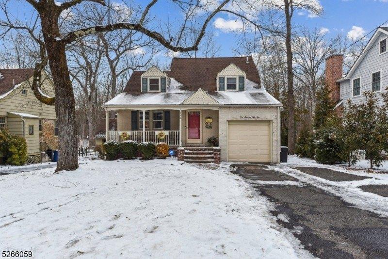 Center Ave, Chatham, NJ 07928