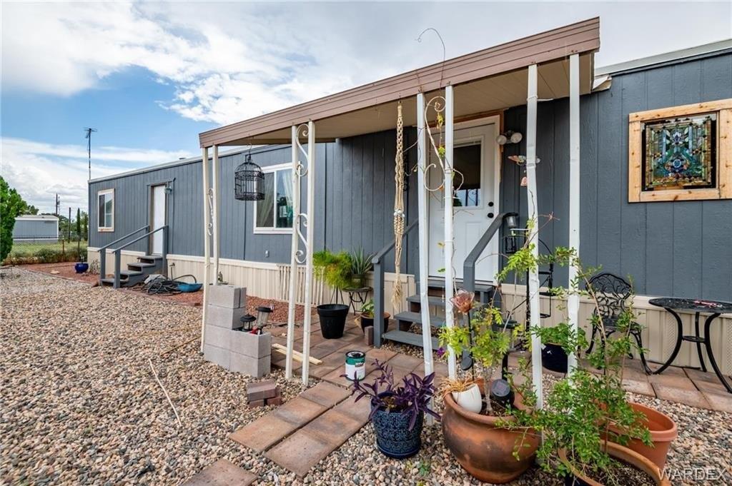 E Leroy Ave, Kingman, AZ 86409