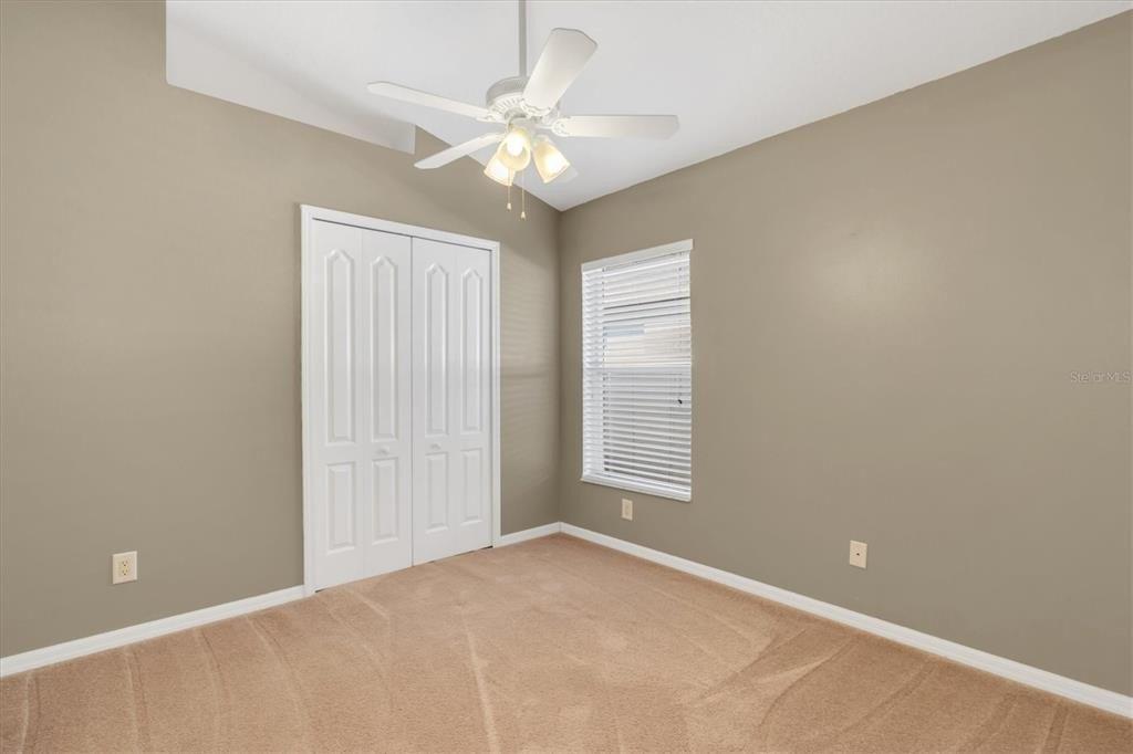 Clover Blossom Cir, Land O Lakes, FL 34638