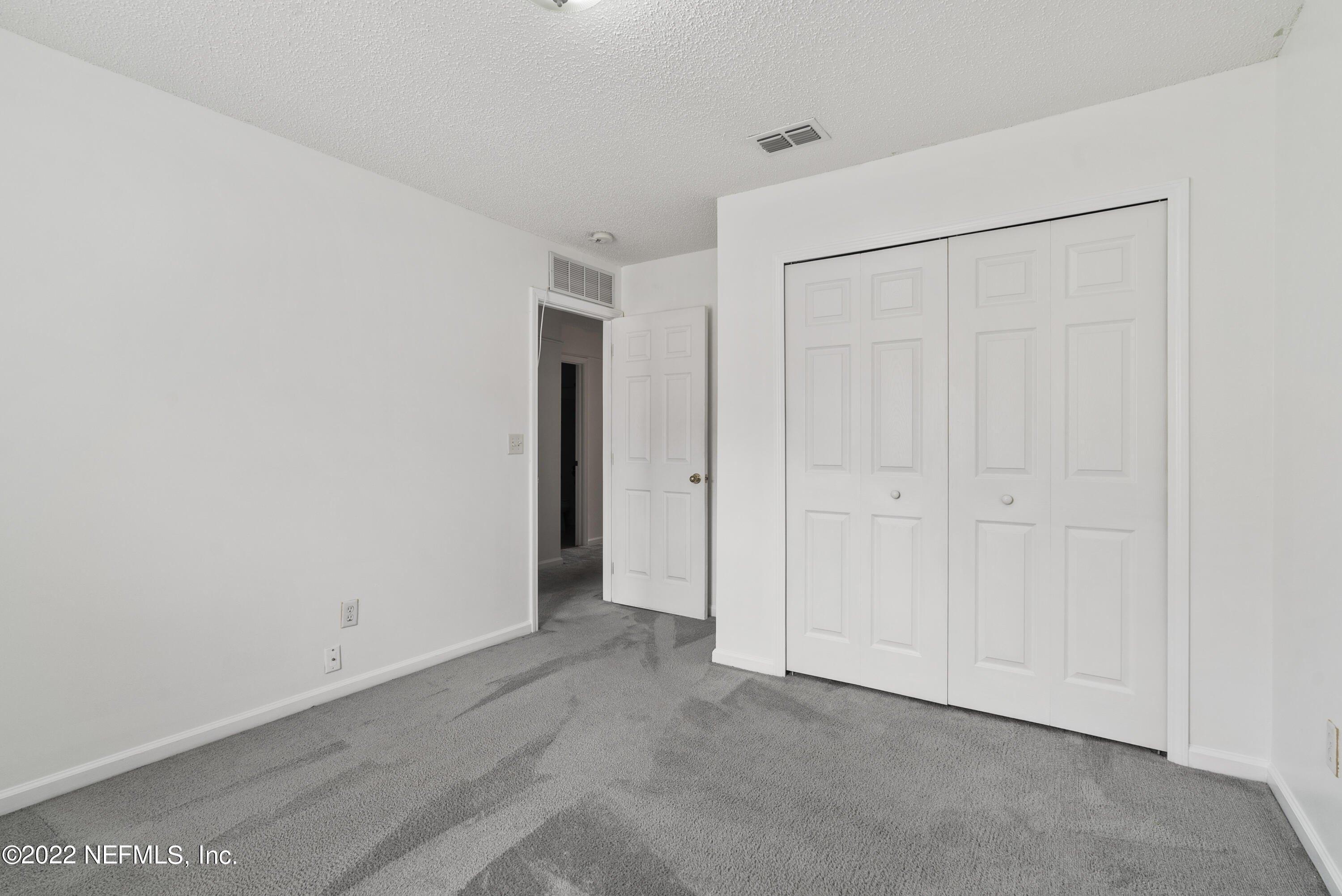 Fromage Cir E, Jacksonville, FL 32225