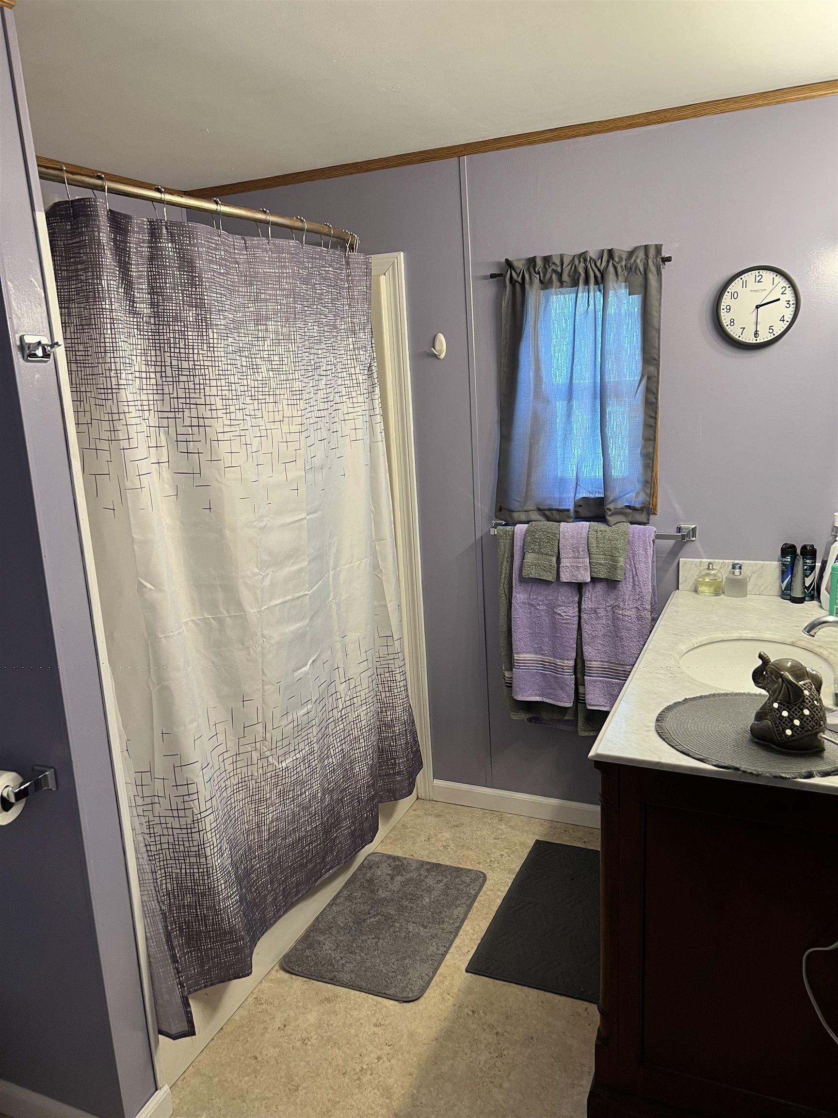 Robbins St, Hinsdale, NH 03451