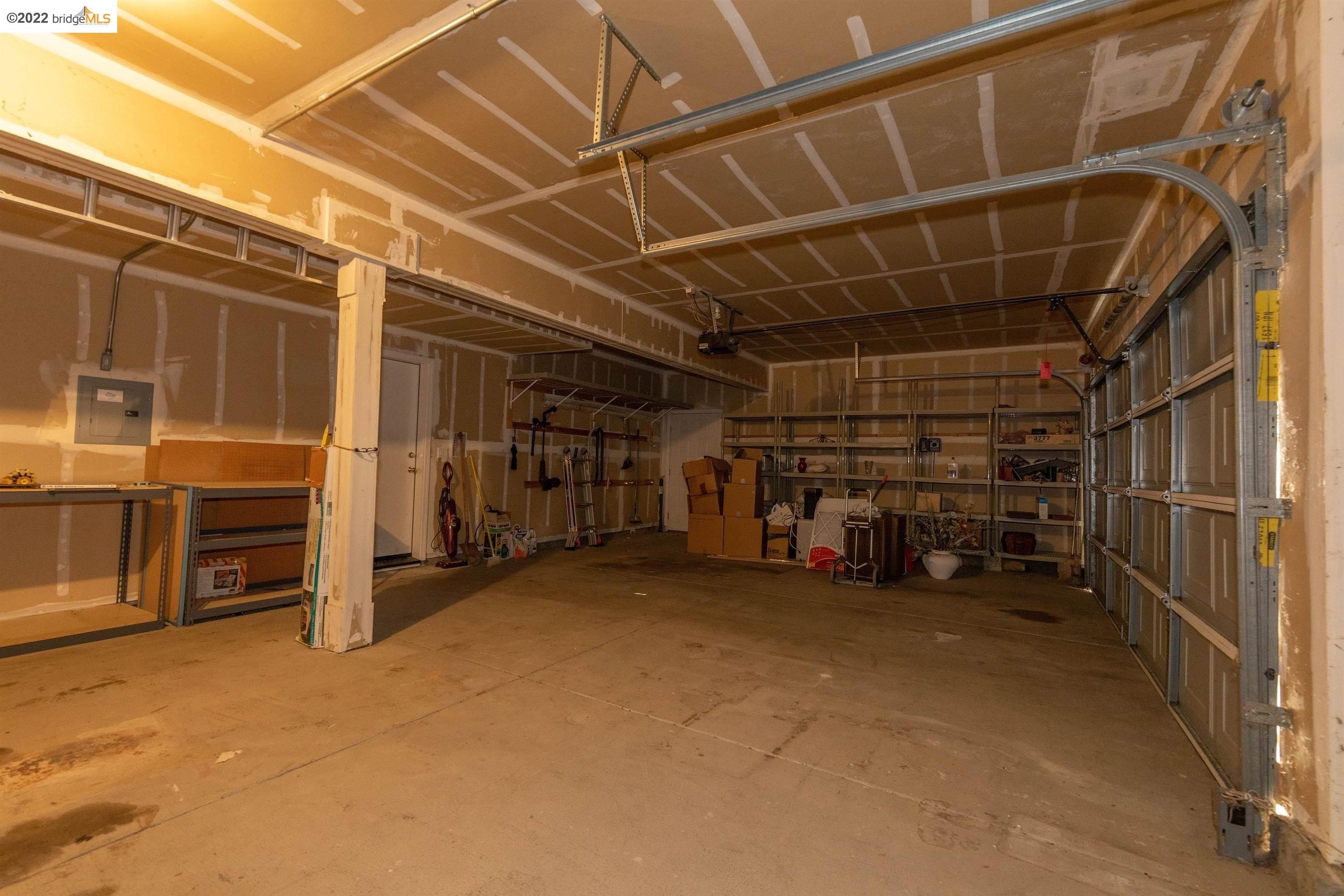 Stewartville Dr, Antioch, CA 94531