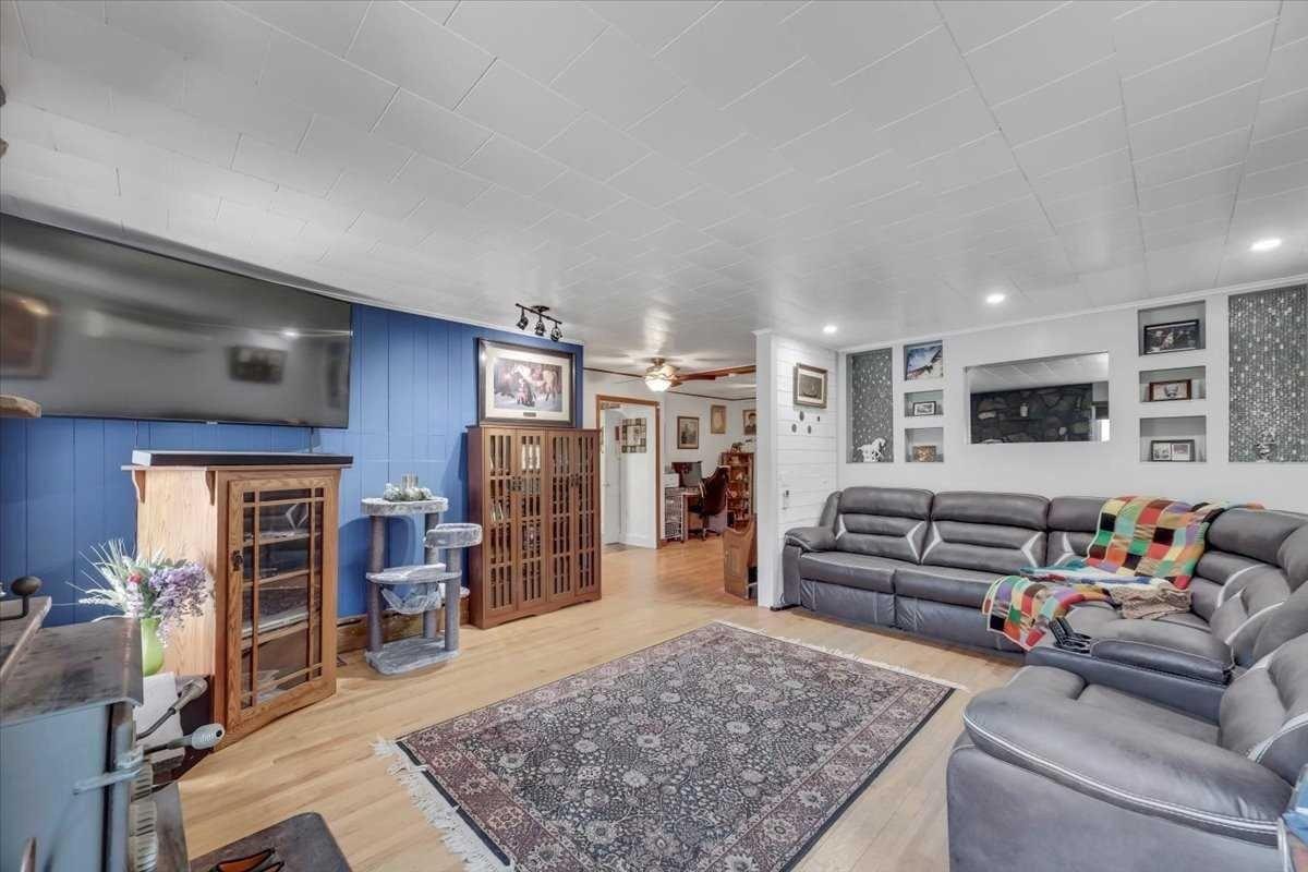 Manchester Rd, Poughkeepsie, NY 12603