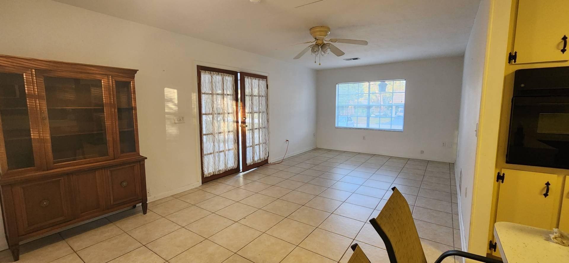 Ne 17th Ct, Ocala, FL 34470