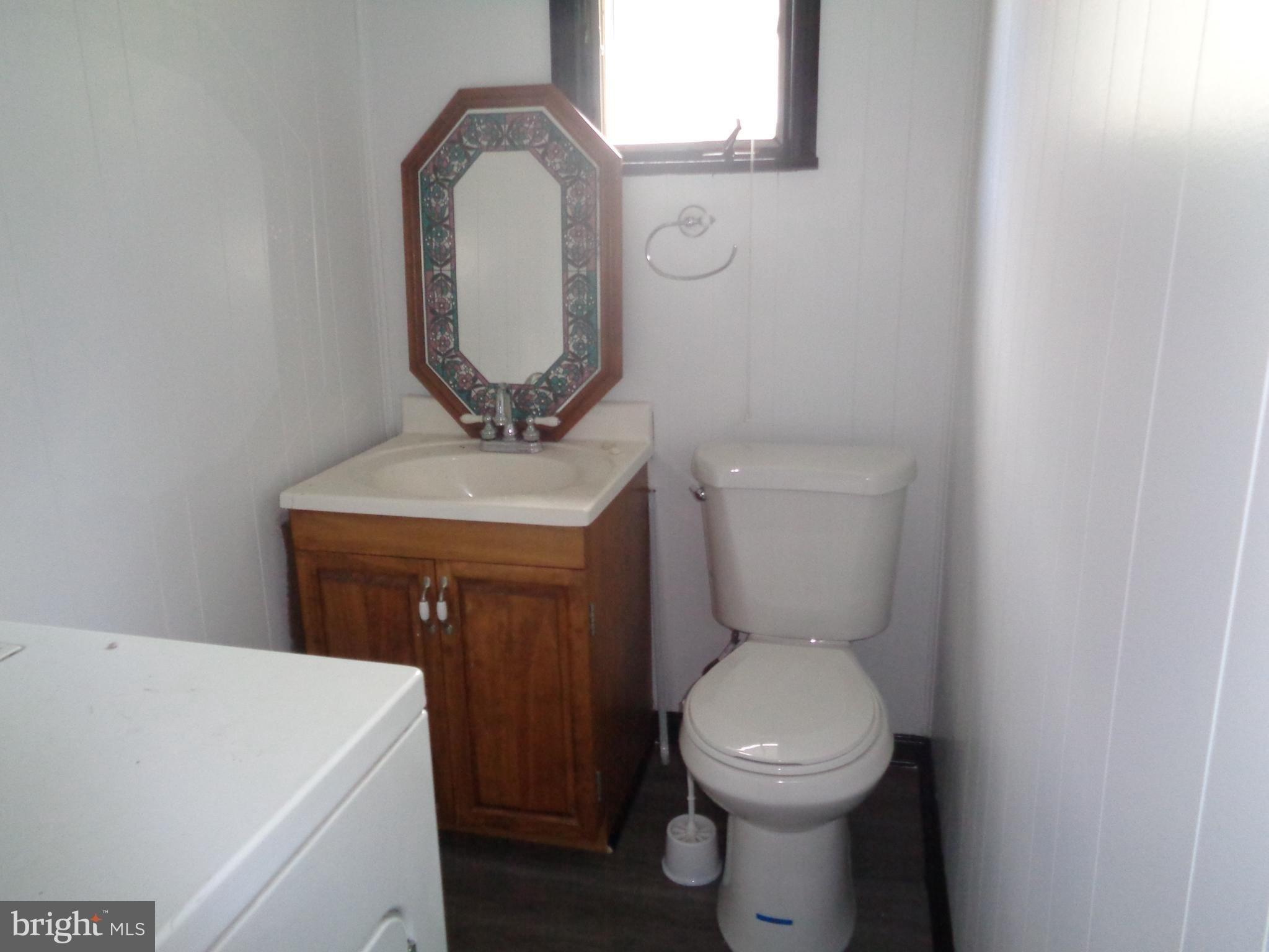 S Lenola Rd, Moorestown, NJ 08057
