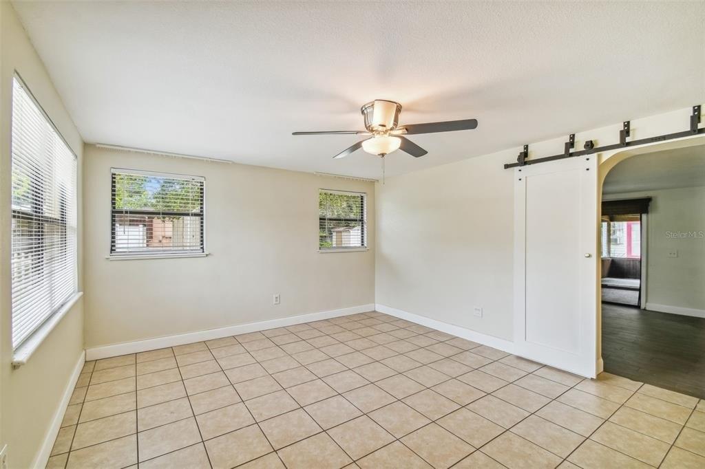 W Ellis Dr, Tampa, FL 33611