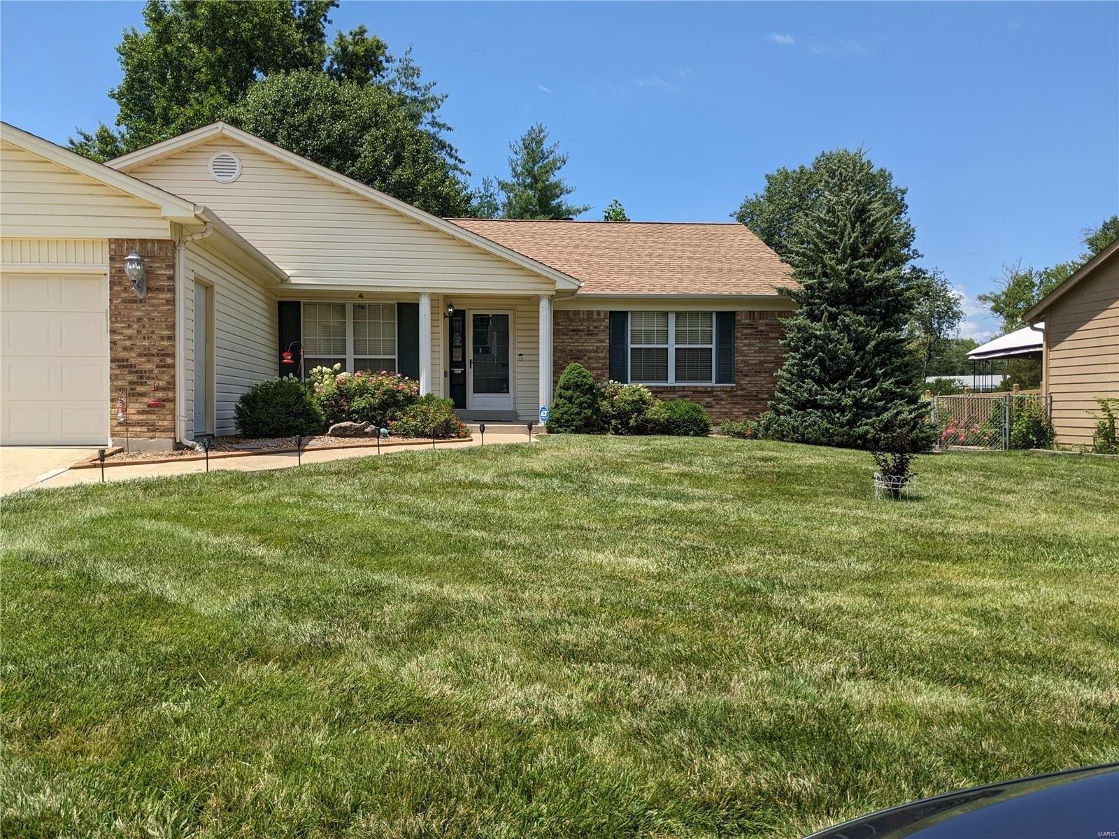 Pioneer Dr, Saint Peters, MO 63376