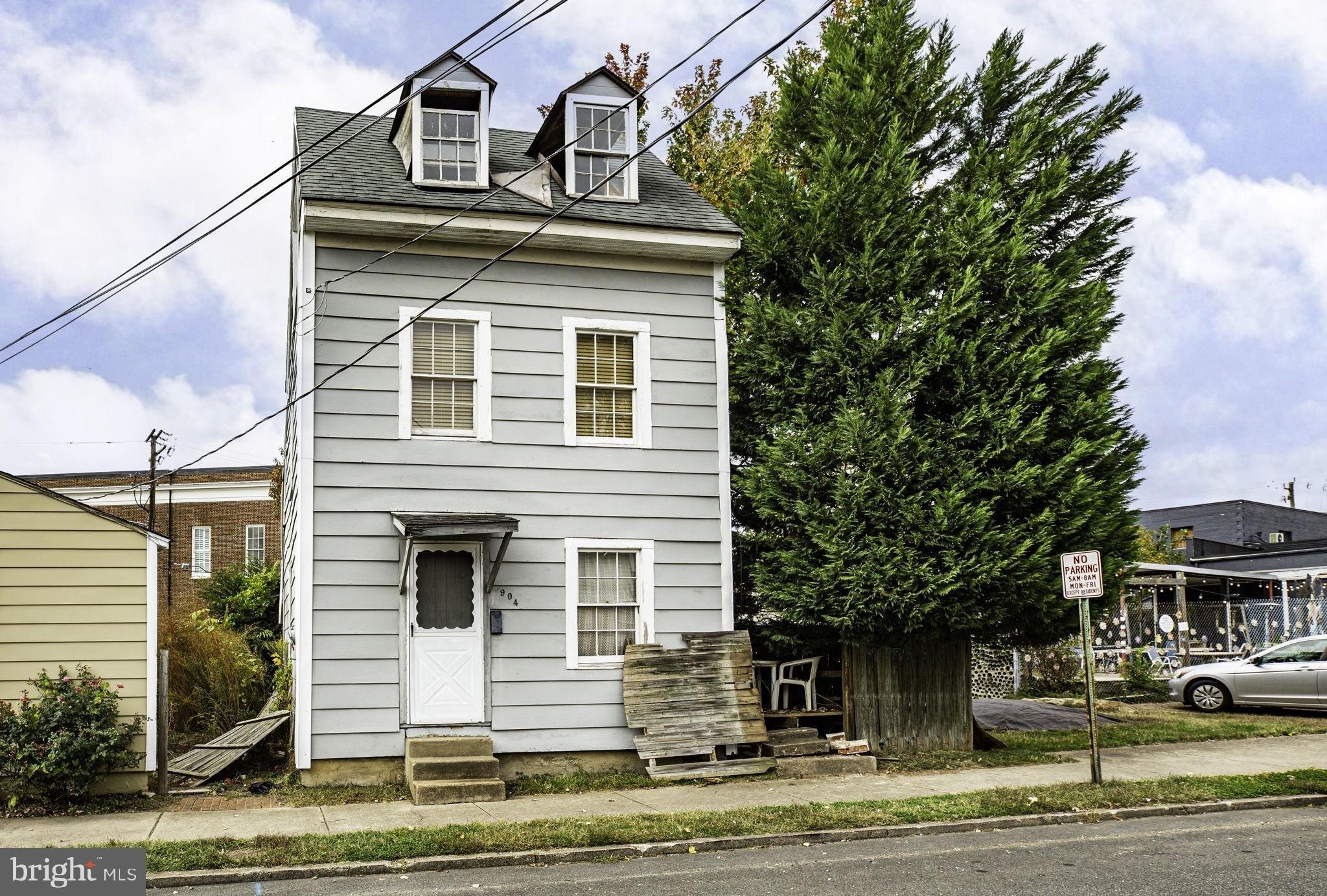 Liberty St, Fredericksburg, VA 22401
