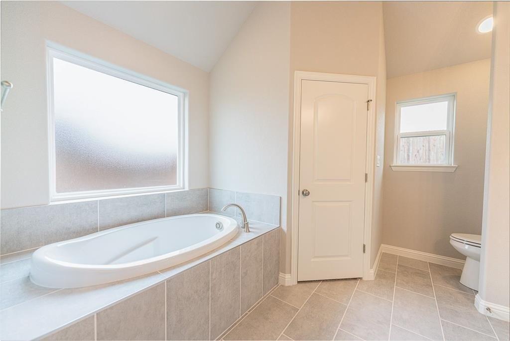 Serval St, Godley, TX 76044