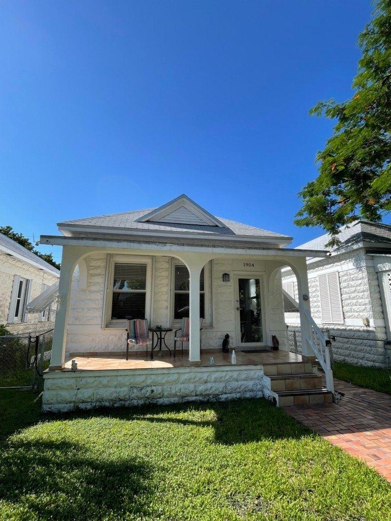 Staples Ave, Key West, FL 33040
