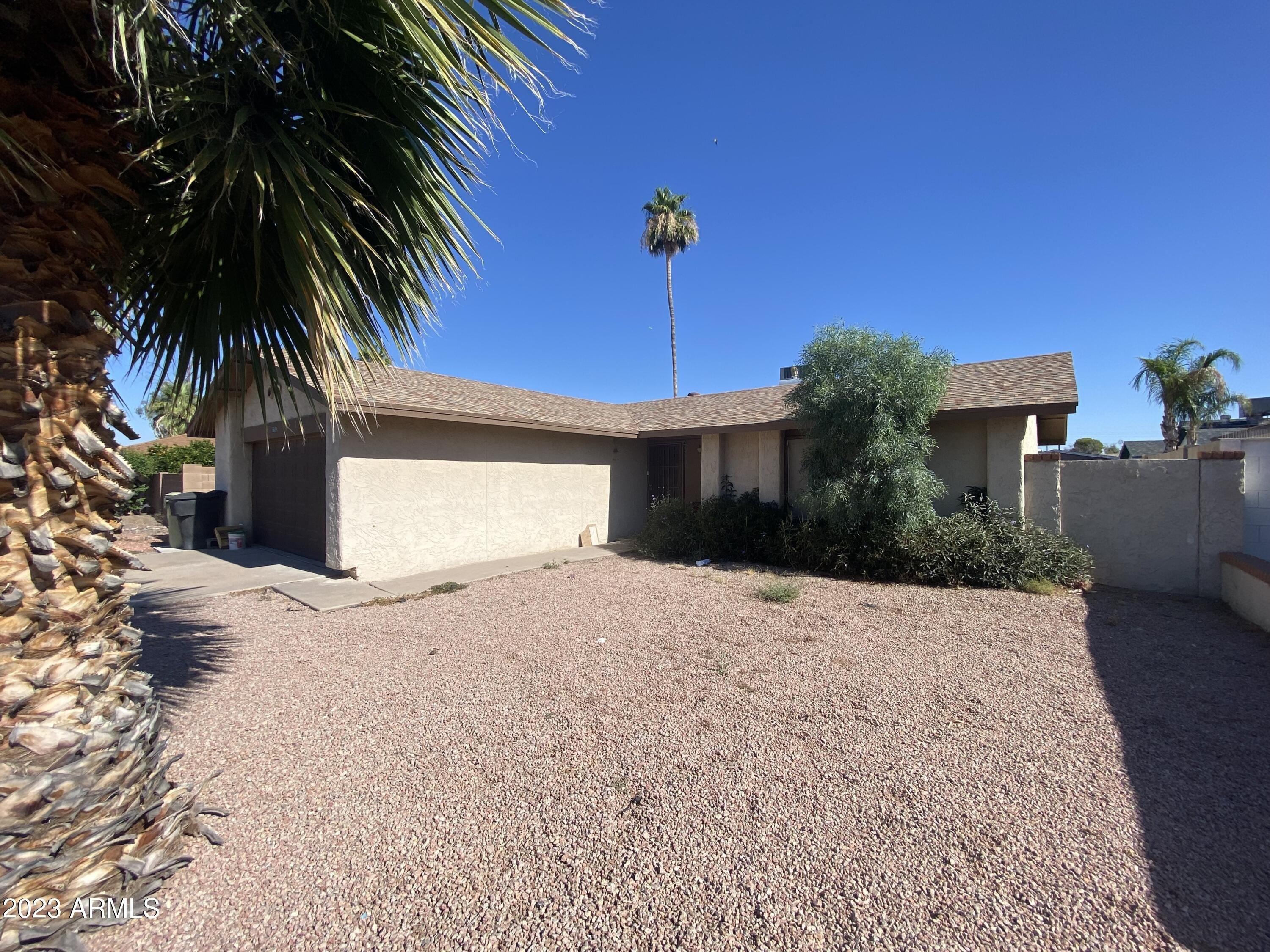 W Golden Ln, Glendale, AZ 85302