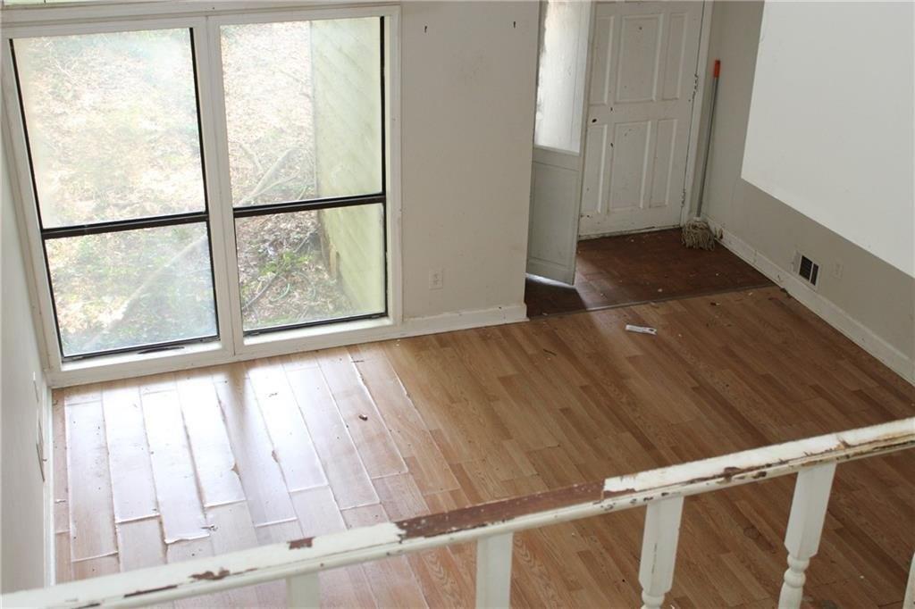 Rue De Chateau, Stone Mountain, GA 30083