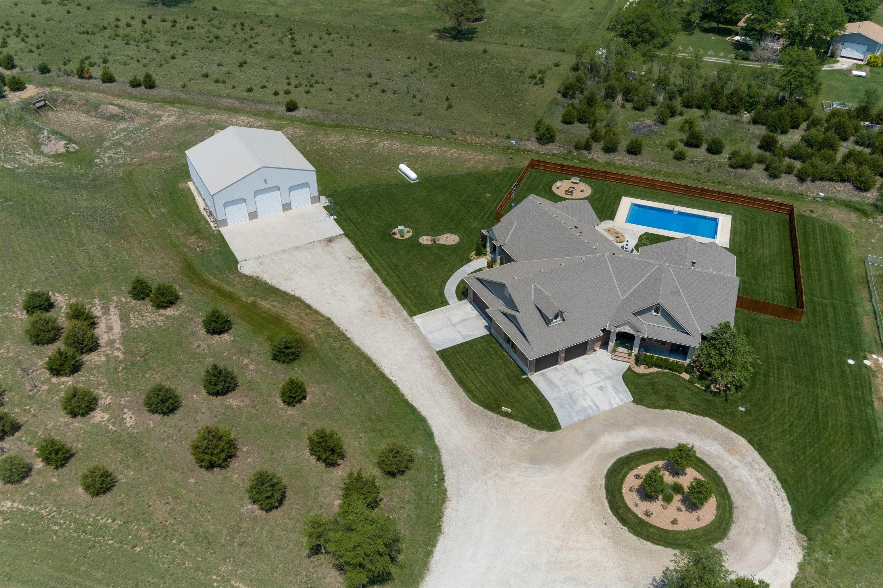 S Saratoga Ct, Goddard, KS 67052
