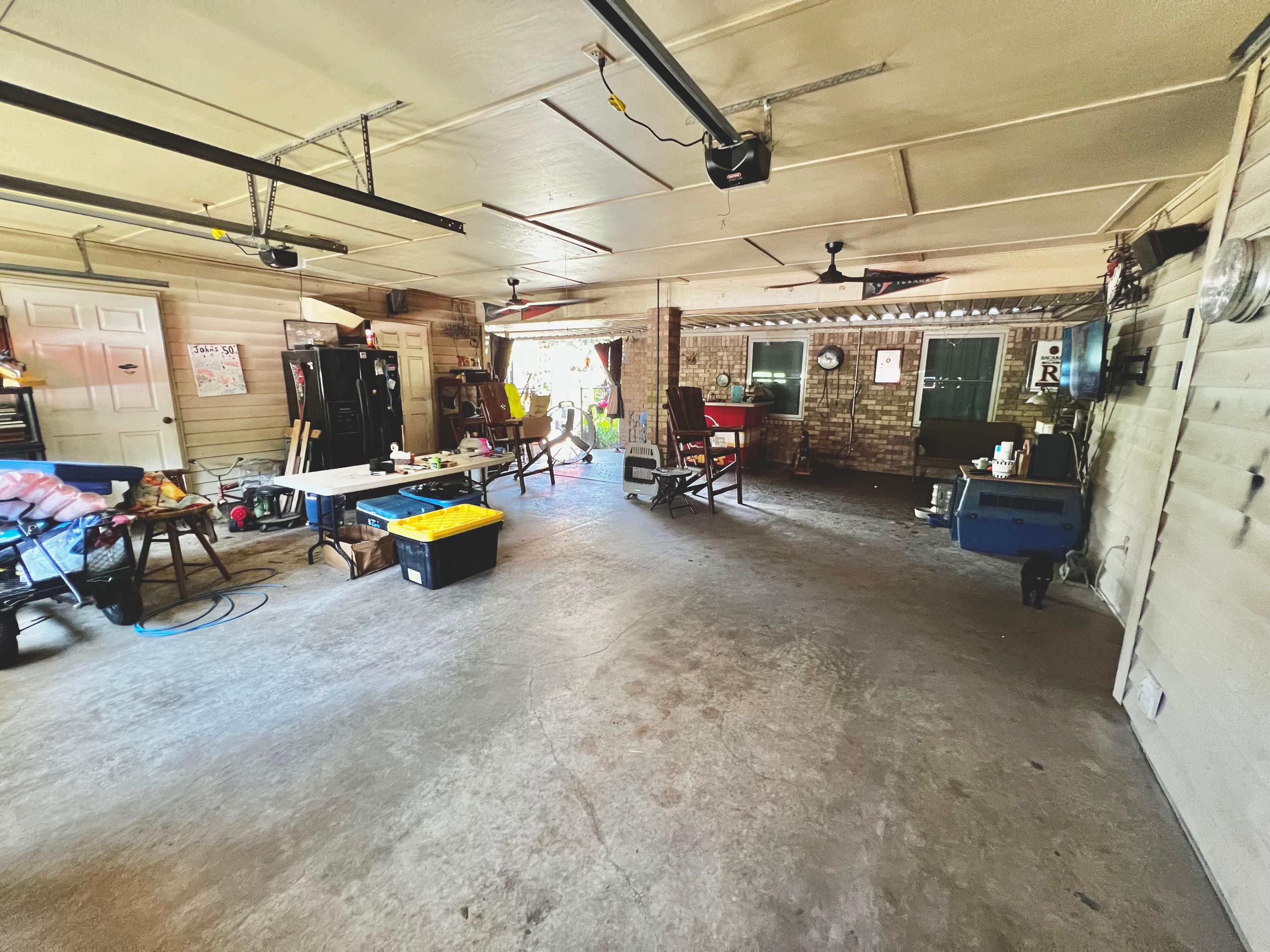 Mockingbird Ln, El Dorado, AR 71730